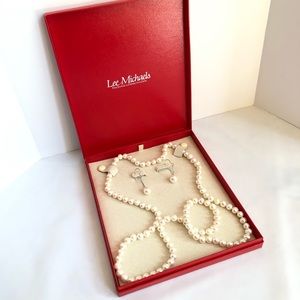 Pearl necklace and earrings